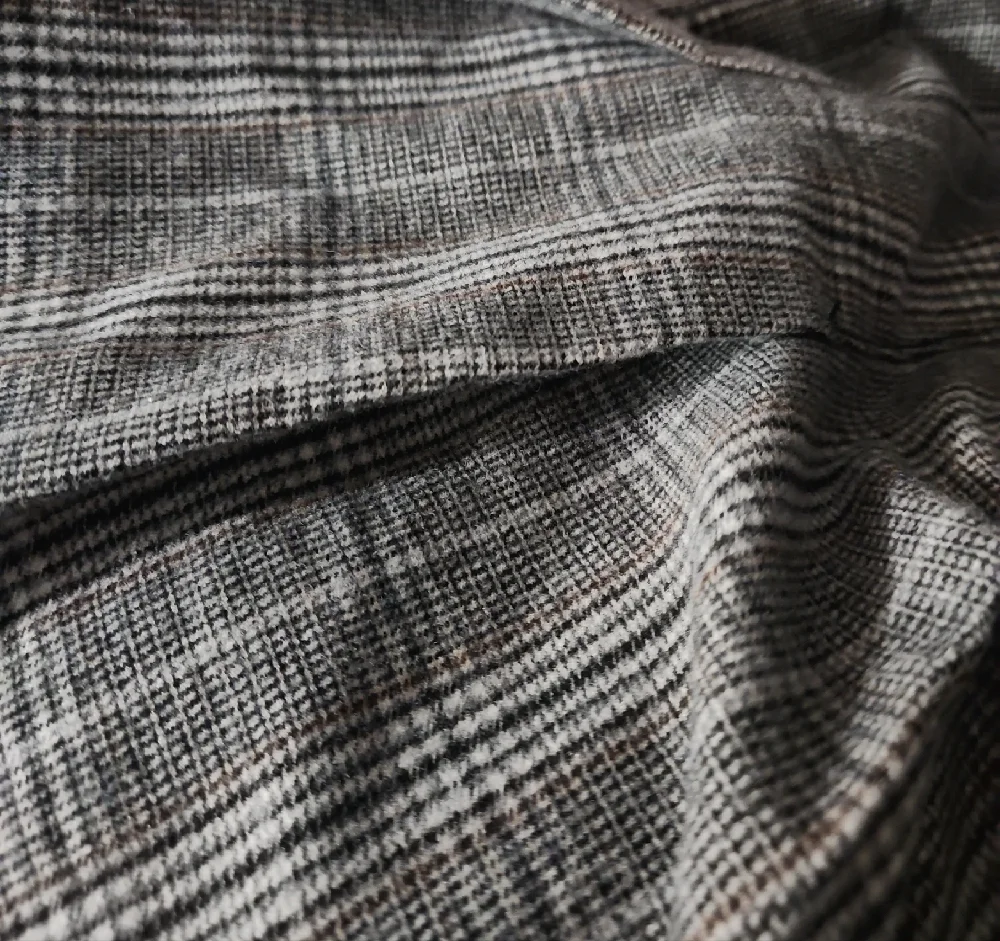 Abercrombie & Fitch Gray Plaid Mini Skirt Med